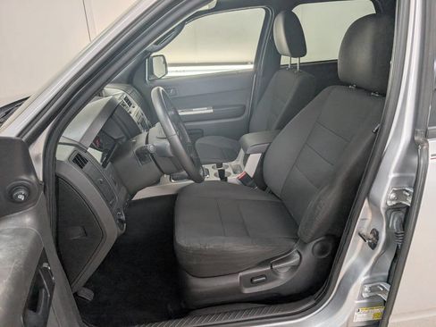 Used 2011 Ford Escape XLT w/ 202A Rapid Spec Order Code AWD/4WD image 18