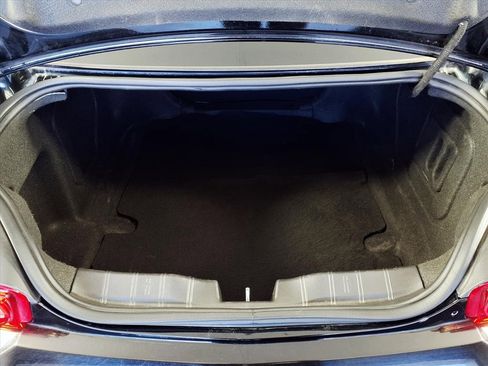 Used 2021 Chevrolet Camaro LT image 10