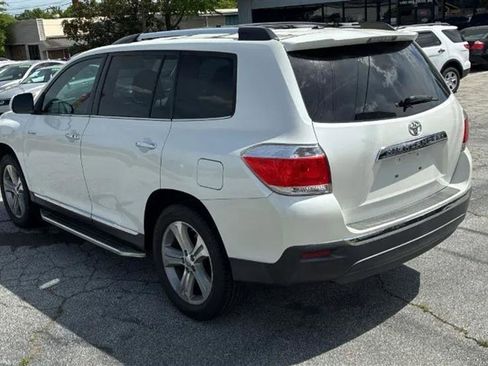 Used 2013 Toyota Highlander Limited FWD image 3