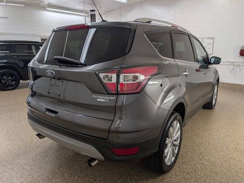Used 2017 Ford Escape Titanium w/ Canadian Touring Package AWD/4WD image 3
