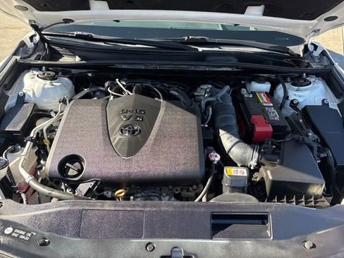 Used 2022 Toyota Camry XSE image 32