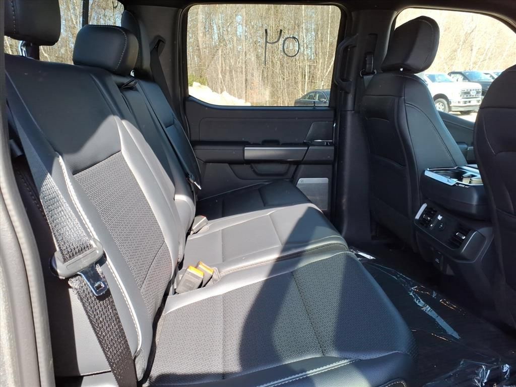 New 2026 Ford F150 Lariat w/ Equipment Group 501A Mid AWD/4WD image 16