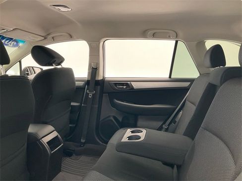 Used 2017 Subaru Outback 2.5i Premium image 23
