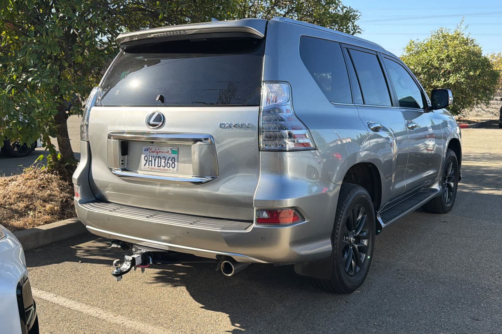 Used 2021 Lexus GX 460 Premium w/ Premium Package AWD/4WD image 2