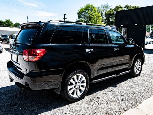 Used 2012 Toyota Sequoia Platinum image 11