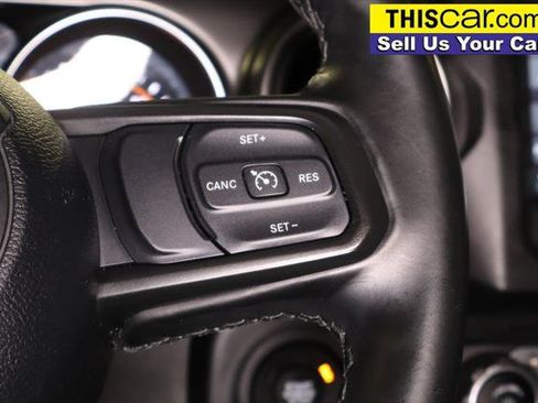 Used 2021 Jeep Gladiator Sport AWD/4WD image 15