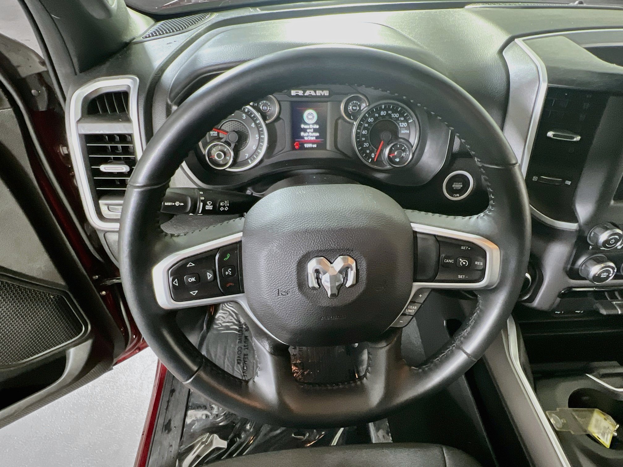 Used 2023 RAM 1500 Big Horn AWD/4WD image 11