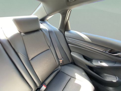 Certified 2022 Honda Accord Sport image 12
