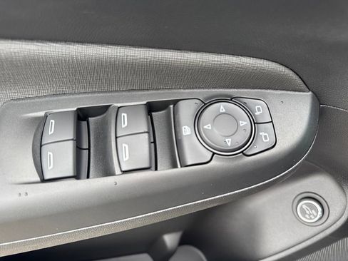 New 2026 Buick Envista Sport Touring w/ Convenience I Package FWD image 18