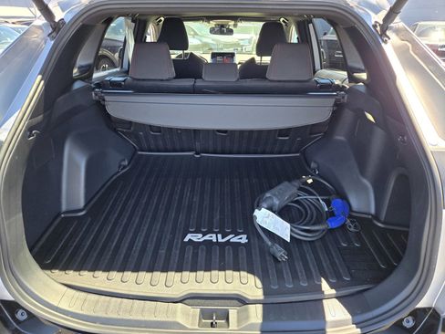 Used 2025 Toyota RAV4 SE w/ Weather & Moonroof Package AWD/4WD image 27