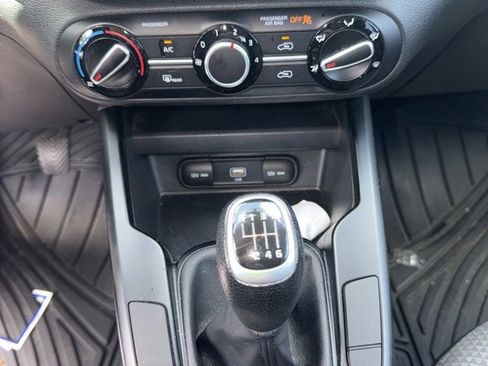 Certified 2021 Kia Soul LX FWD image 15
