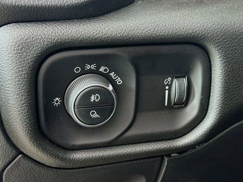 New 2026 RAM 1500 Classic Warlock image 10