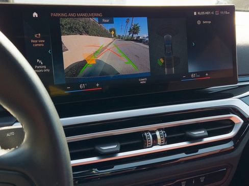 Used 2023 BMW 330i Sedan w/ Driving Assistance Package image 17