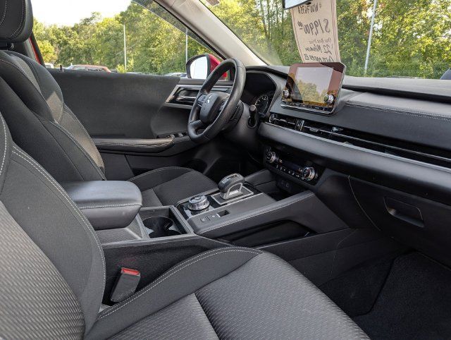 Used 2022 Mitsubishi Outlander ES AWD/4WD image 10