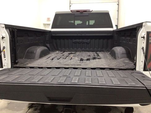 Used 2024 GMC Sierra 2500 AT4 w/ AT4 Premium Plus Package image 24