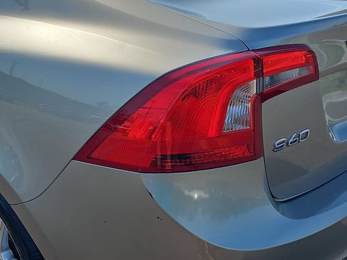 Used 2016 Volvo S60 T5 Premier w/ Convenience Package FWD image 34