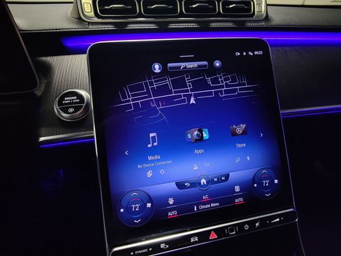 Used 2023 Mercedes-Benz S 580 4MATIC Sedan w/ AMG Line image 41