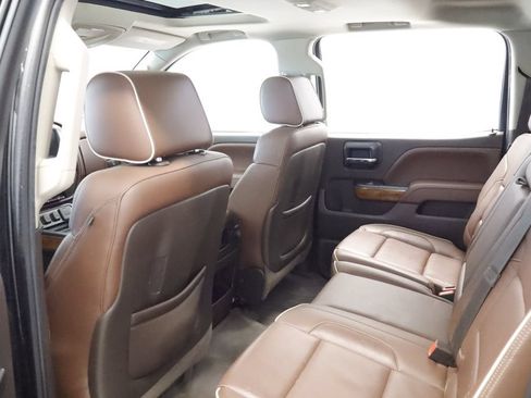 Used 2015 Chevrolet Silverado 1500 High Country w/ High Country Premium Package AWD/4WD image 14