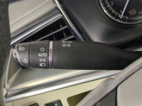 Used 2022 Cadillac XT5 Premium Luxury FWD image 31