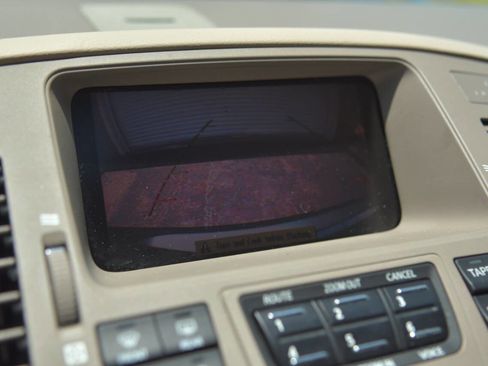 Used 2005 INFINITI Q45 w/ (P01) Premium Pkg image 23