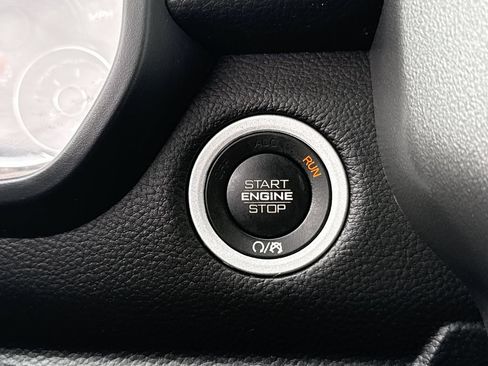 Used 2023 RAM 1500 Big Horn AWD/4WD image 24