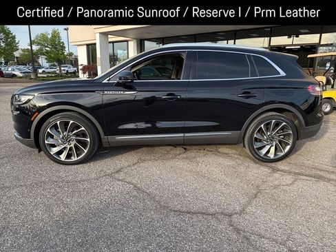Used 2023 Lincoln Nautilus Reserve w/ Equipment Group 201A image 8