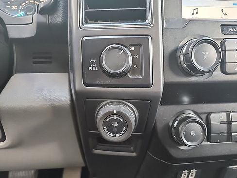 Used 2019 Ford F150 XLT w/ Heavy-Duty Payload Package image 24