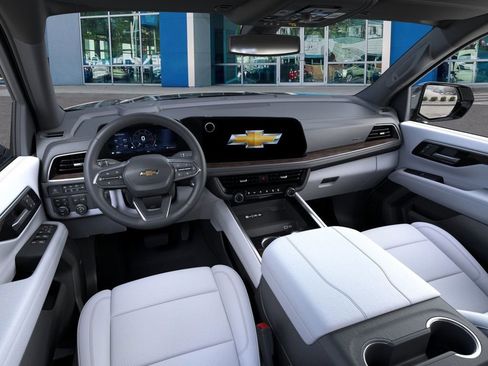 New 2026 Chevrolet Suburban Premier w/ Sun And Tow Package image 15