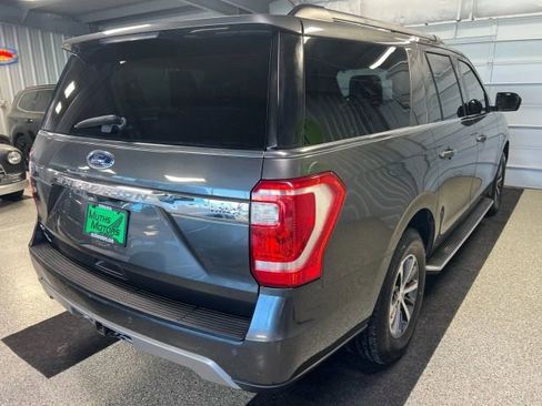 Used 2018 Ford Expedition Max XLT w/ Equipment Group 202A image 3