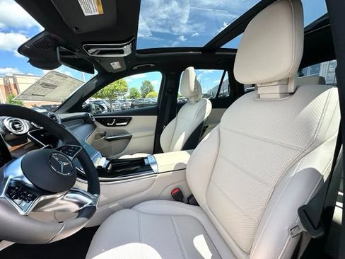 New 2027 Mercedes-Benz GLC 300 4MATIC image 31