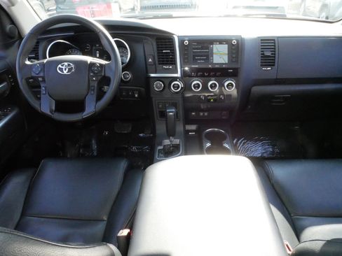 Certified 2022 Toyota Sequoia Nightshade image 10