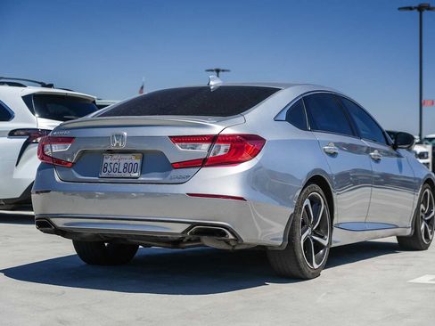 Used 2019 Honda Accord Sport image 6
