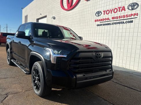 New 2026 Toyota Tundra SR5 image 3