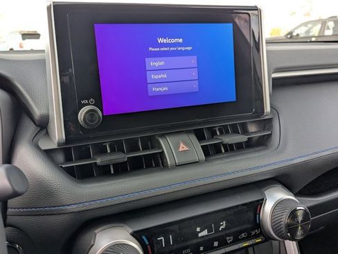 New 2025 Toyota RAV4 SE image 12