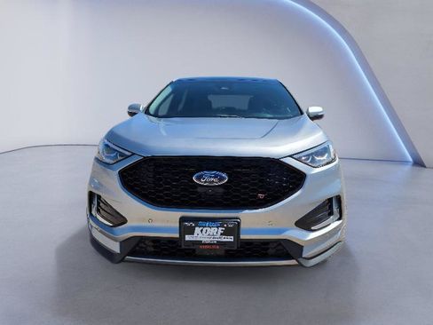 Used 2020 Ford Edge ST w/ Equipment Group 401A AWD/4WD image 2