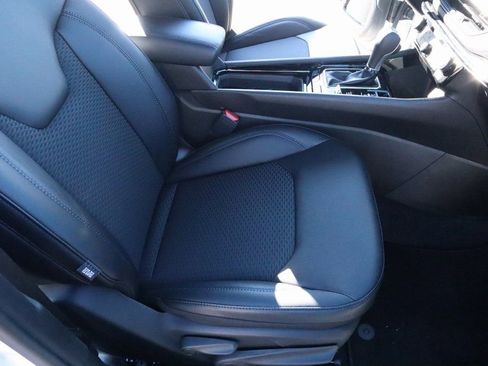New 2026 Jeep Compass Latitude AWD/4WD image 14