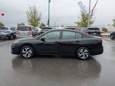 Used 2025 Subaru Legacy Premium AWD/4WD image 6