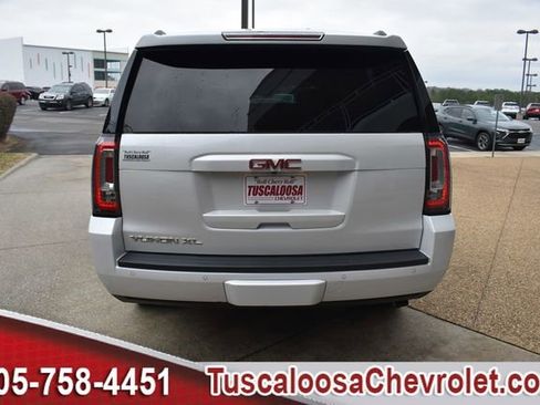 Used 2020 GMC Yukon XL SLT w/ Premium Edition image 8