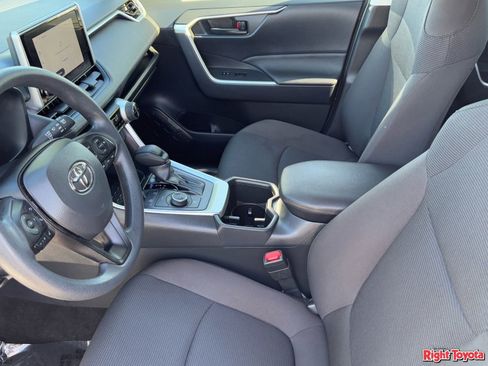 Certified 2025 Toyota RAV4 LE AWD/4WD image 20