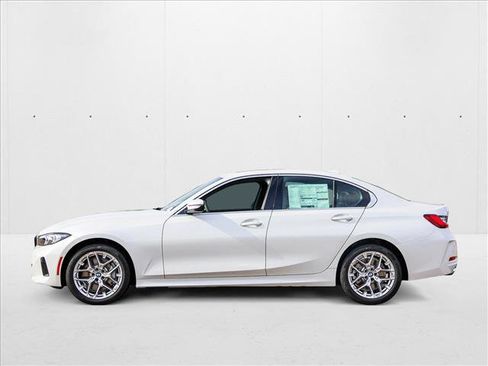 Certified 2025 BMW 330i xDrive Sedan w/ M Sport Package image 8