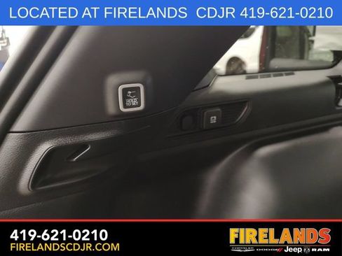 New 2026 Jeep Grand Cherokee Altitude AWD/4WD image 22