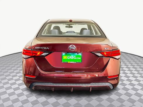 Used 2021 Nissan Sentra SV image 8