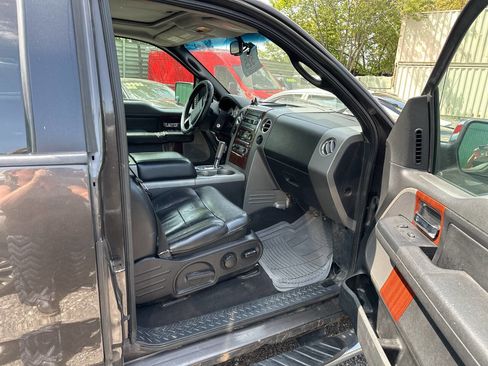 Used 2006 Ford F150 Lariat image 5
