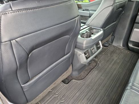 Used 2021 Ford F150 Lariat w/ Equipment Group 502A High AWD/4WD image 18