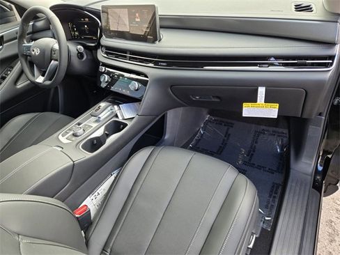 New 2026 INFINITI QX60 Pure image 23