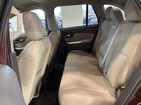Used 2012 Ford Edge SE image 21
