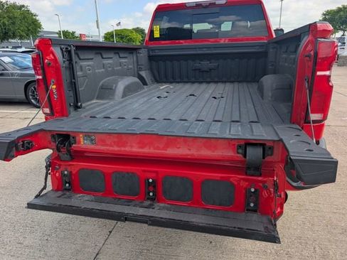 Used 2024 Chevrolet Silverado 2500 LTZ w/ LTZ Plus Package image 28