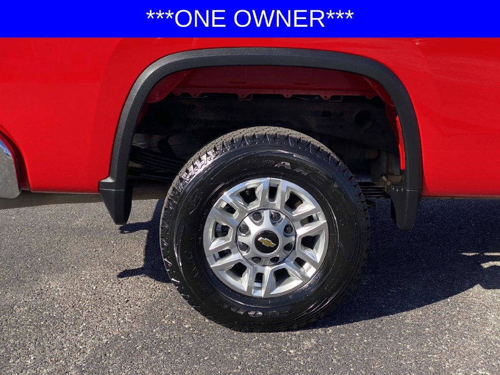 Used 2026 Chevrolet Silverado 2500 LT AWD/4WD image 4