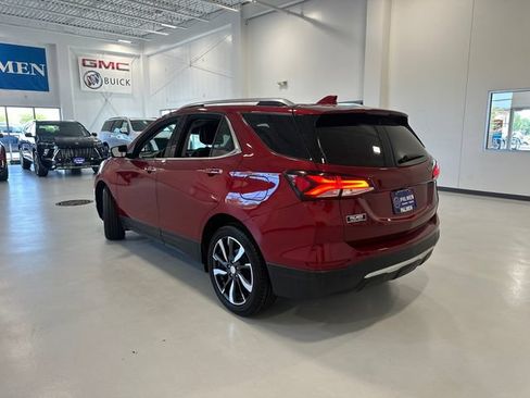 Used 2022 Chevrolet Equinox Premier FWD image 7