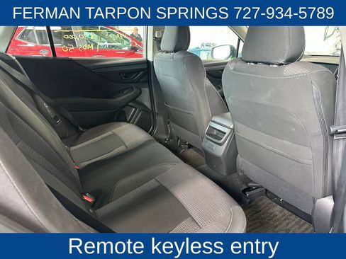 Used 2025 Subaru Outback AWD/4WD image 7